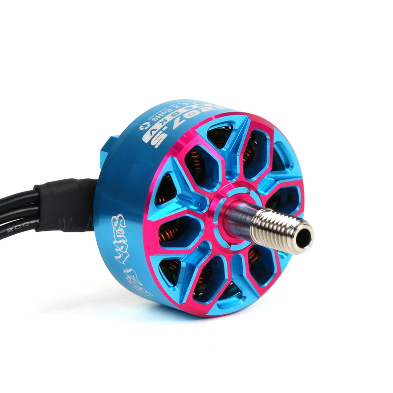 Axisflying Brushless Motor 2207.5 / For FPV Dron / Freestyle / Bando